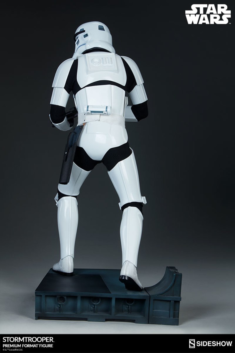 Sideshow Collectibles Star Wars Premium Format Stormtrooper